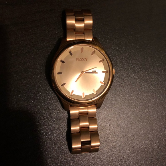 Rose Gold Roxy watch - Picture 1 of 1
